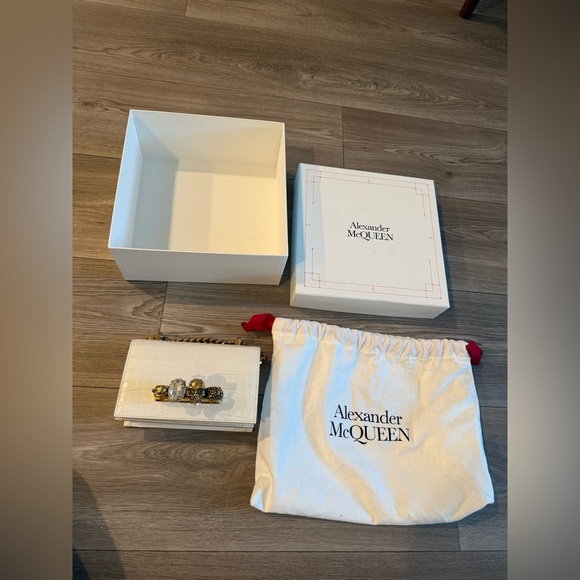 Alexander McQueen Women's Mini Jewelled Satchel in Deep Ivory. New w/out tags. - Picture 5 of 13